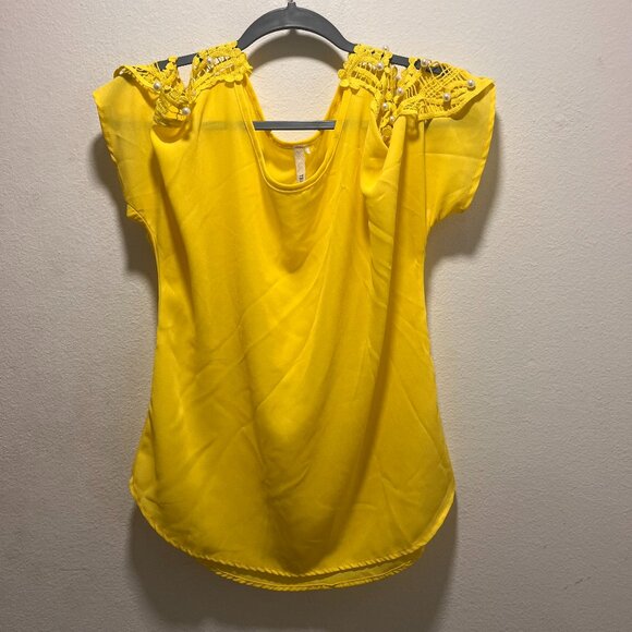 T BLESS Women's Yellow Blouse Crotchet Open Knit Long Sleeve Size Large - Picture 1 of 7